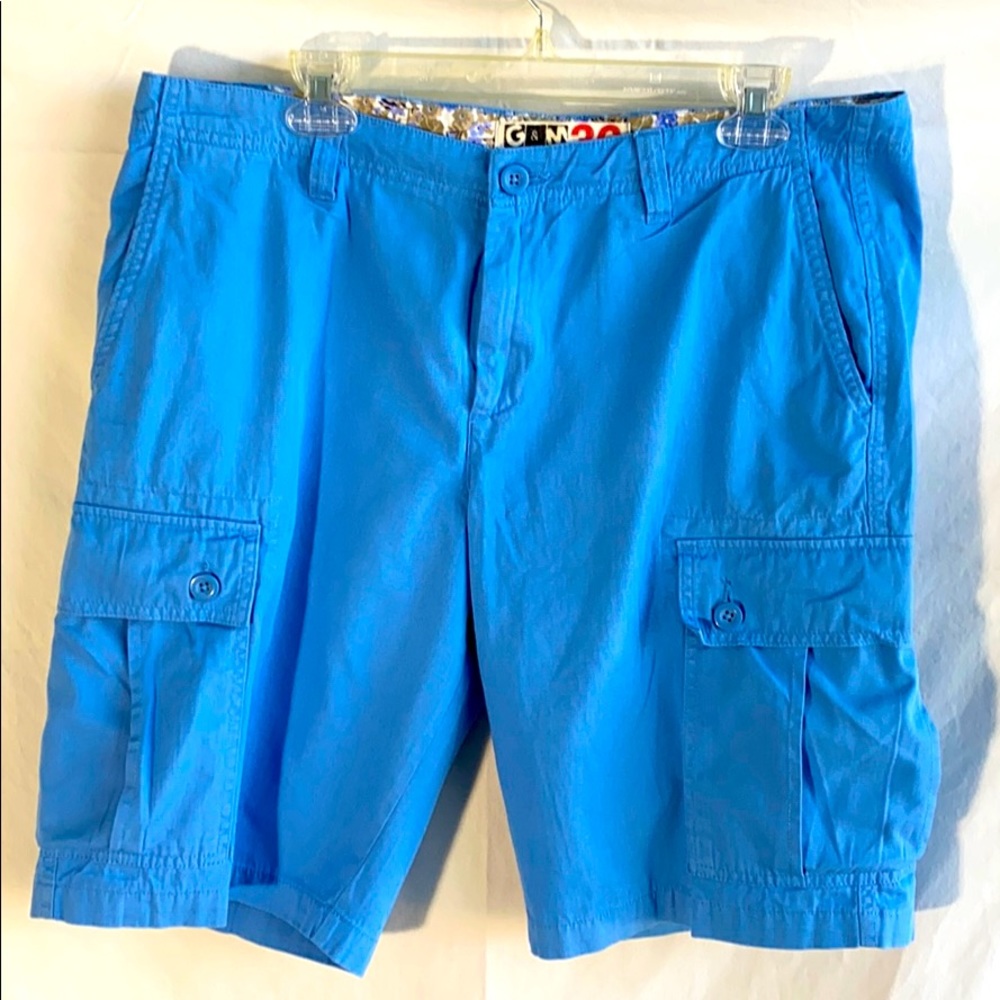 Men's cargo shorts